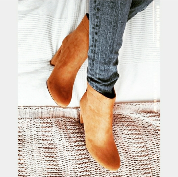 🚨Butterscotch collection// camel boot - Picture 4 of 8